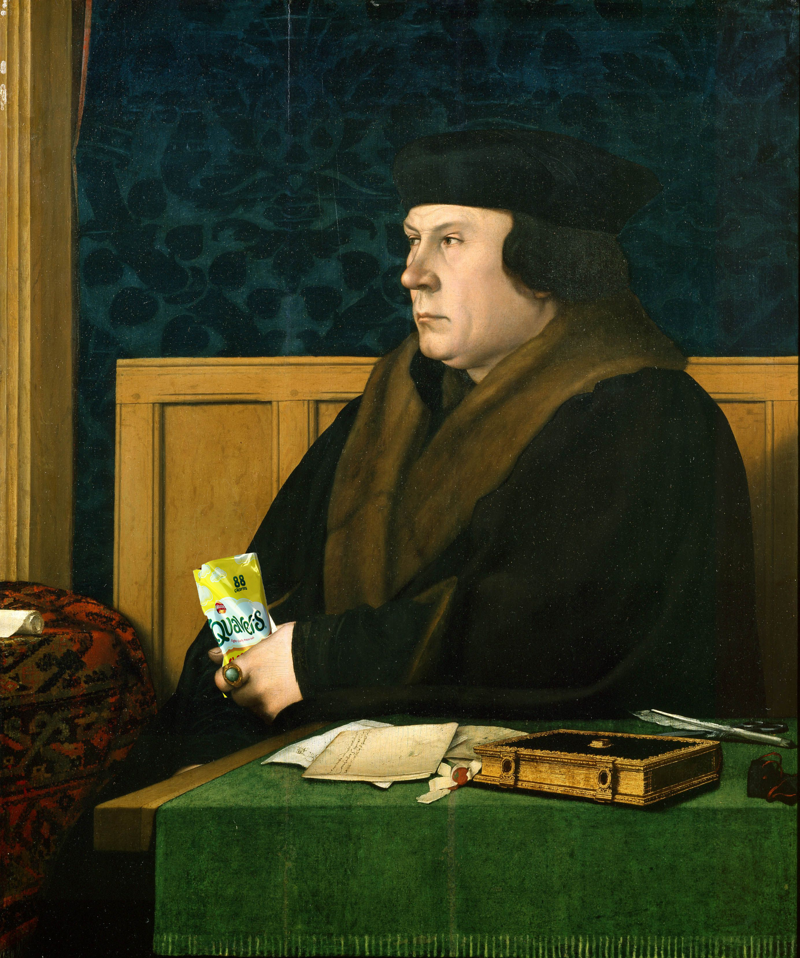 Thomas Cromwell enjoying some Quavers